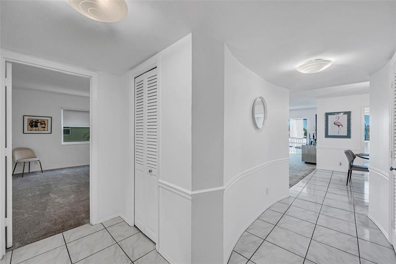 Image 25 of 53 For 3050 47th Ct  201