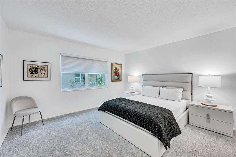 Image 32 of 53 For 3050 47th Ct  201