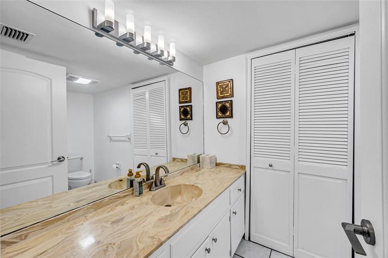 Image 34 of 53 For 3050 47th Ct  201