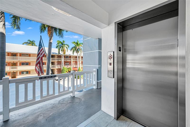 Image 39 of 53 For 3050 47th Ct  201