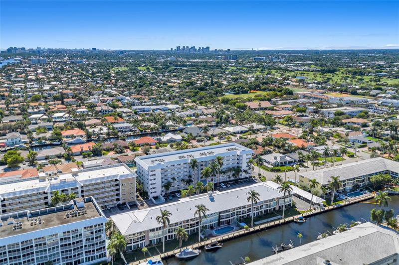 Image 52 of 53 For 3050 47th Ct  201