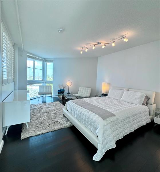 Image 10 of 31 For 1490 15th St  202