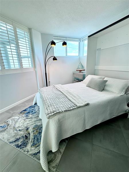 Image 12 of 31 For 1490 15th St  202