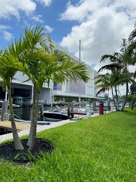 Image 29 of 31 For 1490 15th St  202