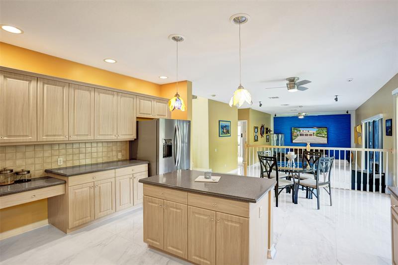 Image 16 of 56 For 5008 168th Ave