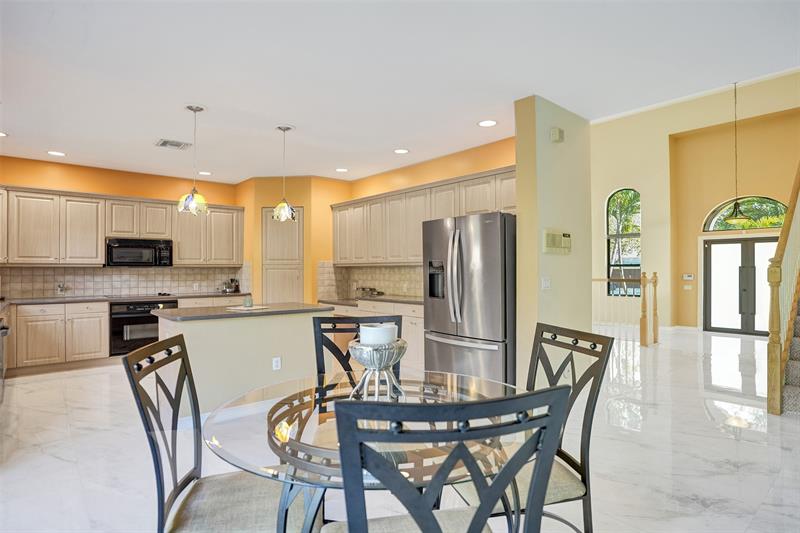 Image 24 of 56 For 5008 168th Ave