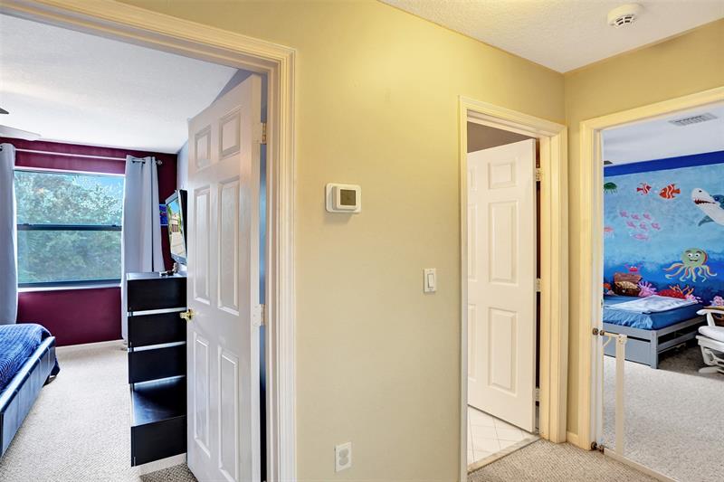 Image 36 of 56 For 5008 168th Ave