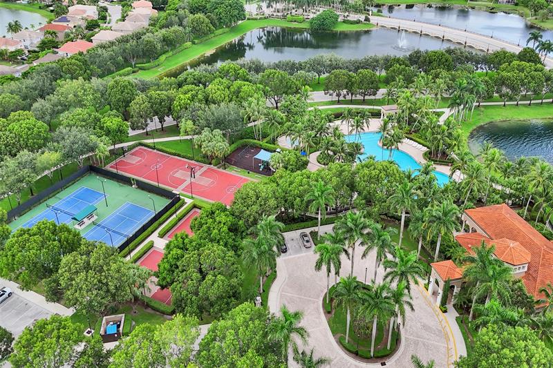 Image 54 of 56 For 5008 168th Ave