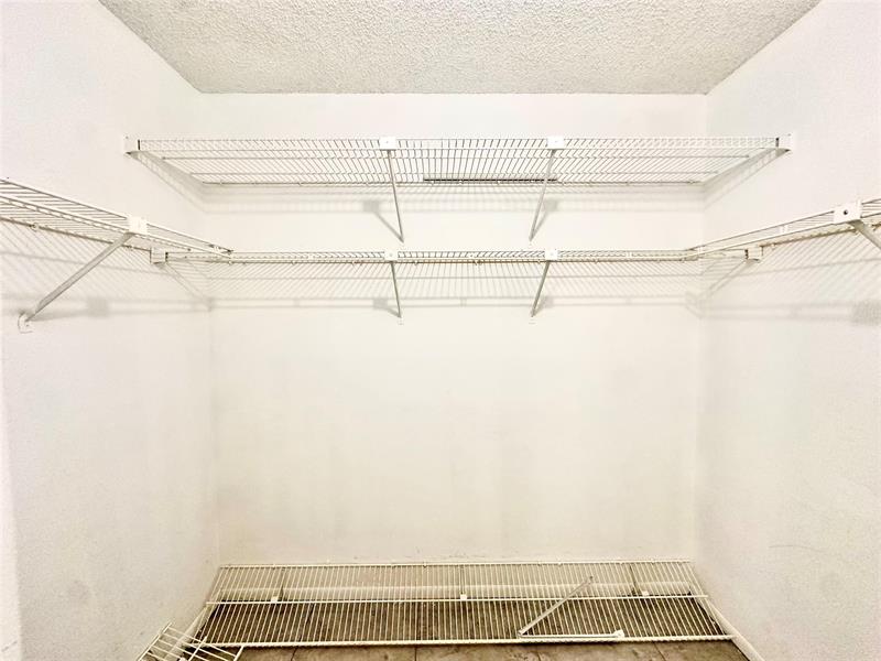 Image 12 of 13 For 6701 University Dr  310
