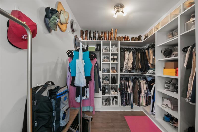 Image 26 of 42 For 732 15th Ave