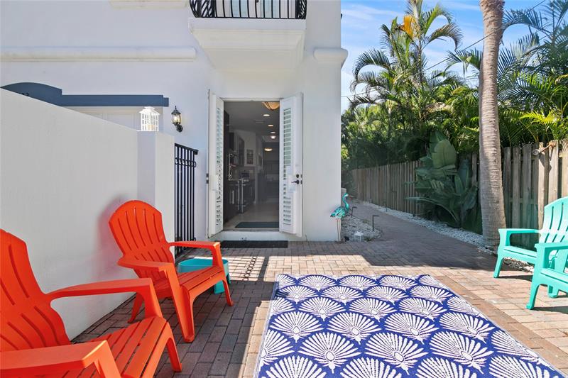 Image 5 of 42 For 732 15th Ave