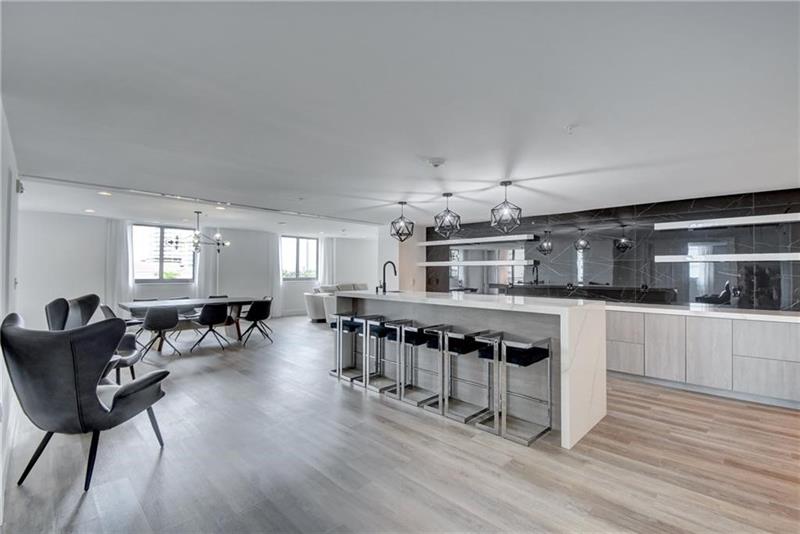 Image 29 of 30 For 100 Federal Highway  642