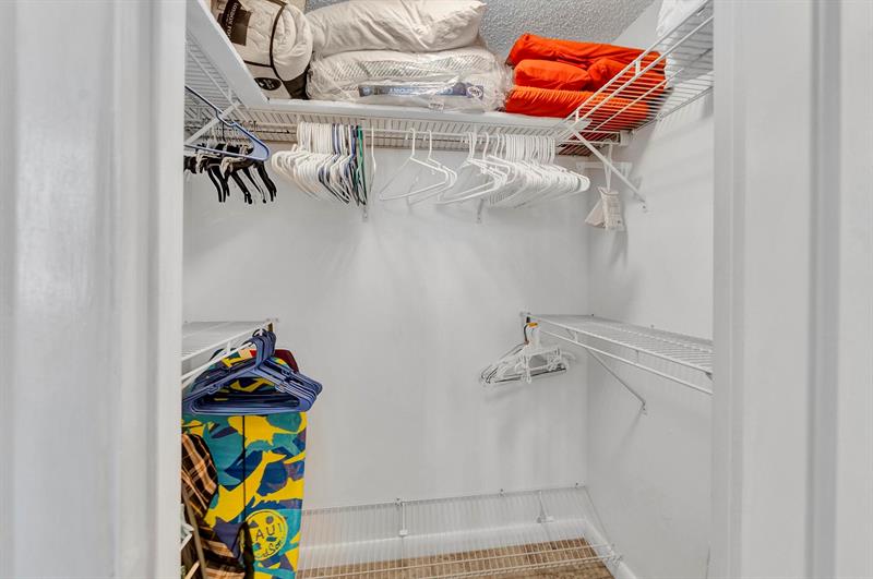 Image 11 of 23 For 1985 Ocean Dr  21h