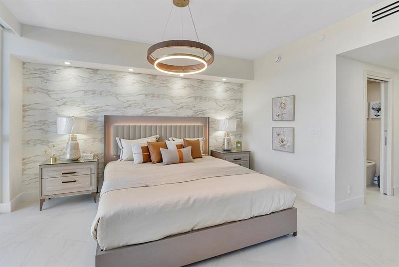 Image 15 of 43 For 3100 Ocean Blvd  704