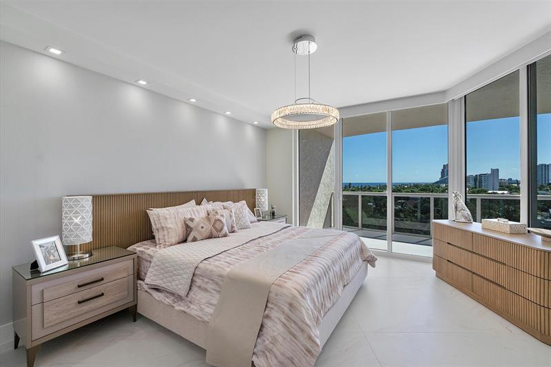 Image 21 of 43 For 3100 Ocean Blvd  704