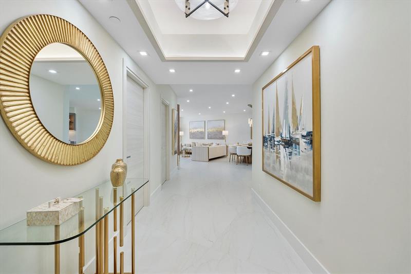 Image 3 of 43 For 3100 Ocean Blvd  704