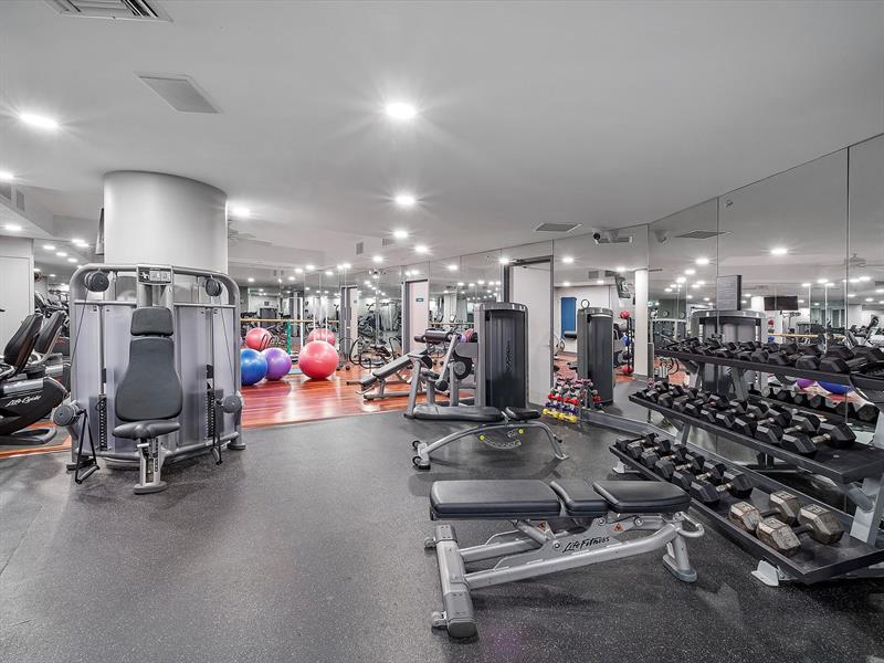 Image 30 of 43 For 3100 Ocean Blvd  704