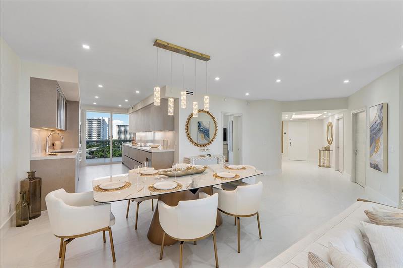 Image 6 of 43 For 3100 Ocean Blvd  704