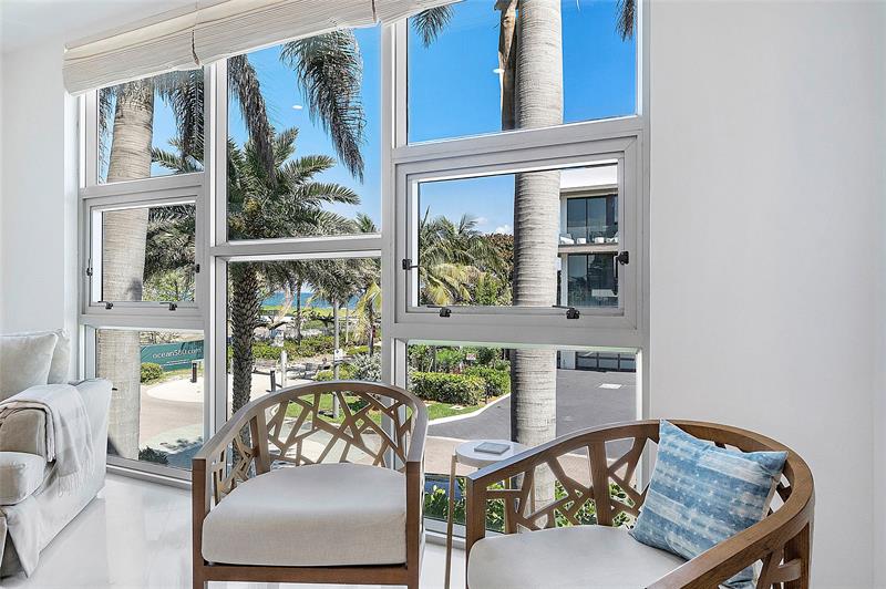 Image 15 of 56 For 705 Briny Ave