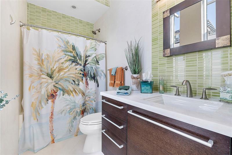 Image 35 of 56 For 705 Briny Ave