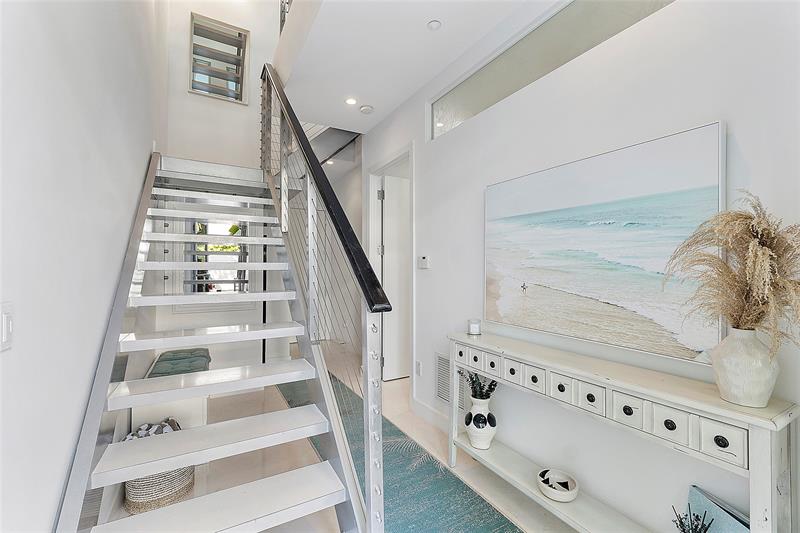 Image 37 of 56 For 705 Briny Ave