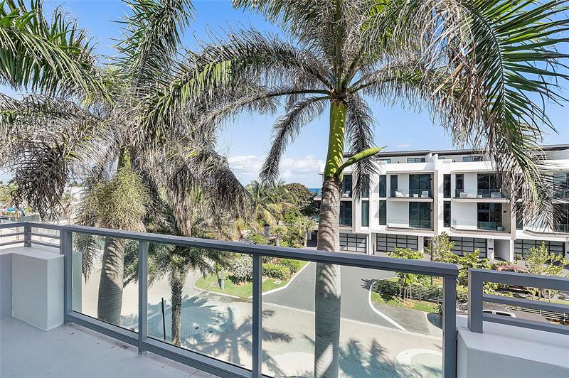 Image 48 of 56 For 705 Briny Ave