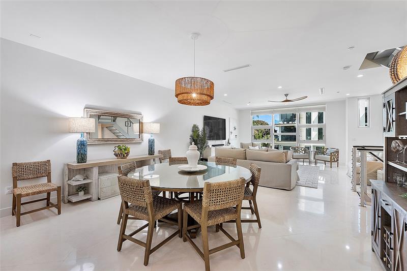 Image 8 of 56 For 705 Briny Ave