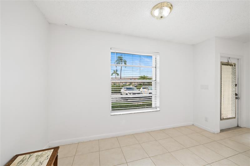 Image 14 of 22 For 1840 13th St  103