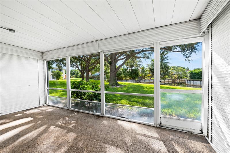 Image 16 of 22 For 1840 13th St  103