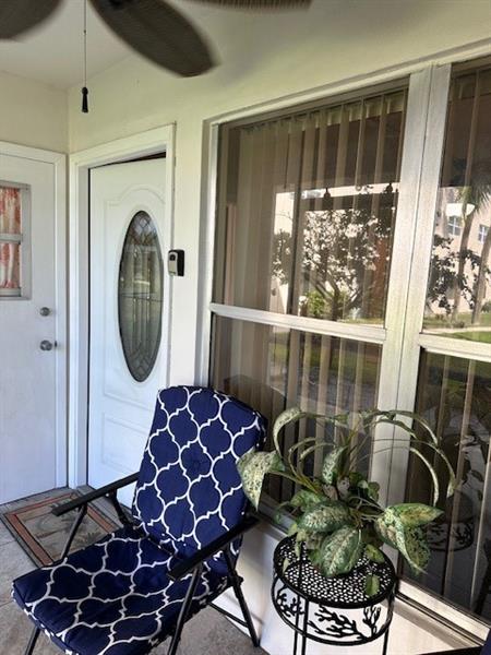 Image 18 of 36 For 808 7th Street  101b