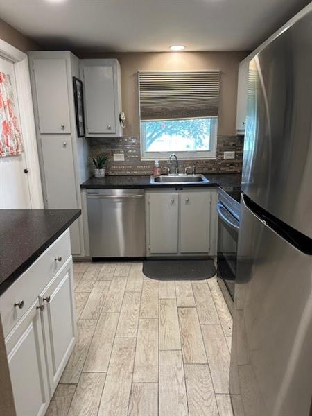 Image 25 of 36 For 808 7th Street  101b