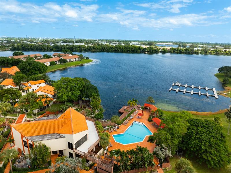 Details for 102 Liberty Ct  102, Deerfield Beach, FL 33442