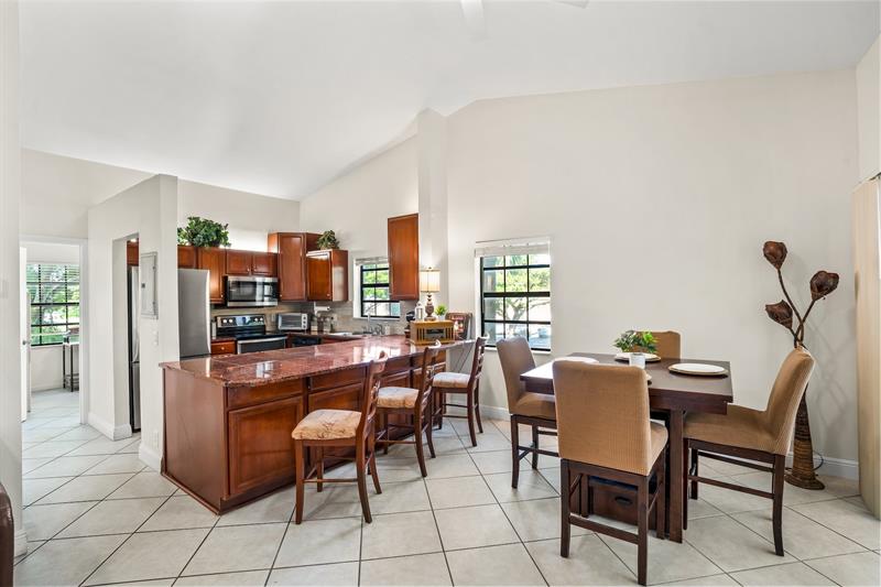 Image 11 of 26 For 102 Liberty Ct  102