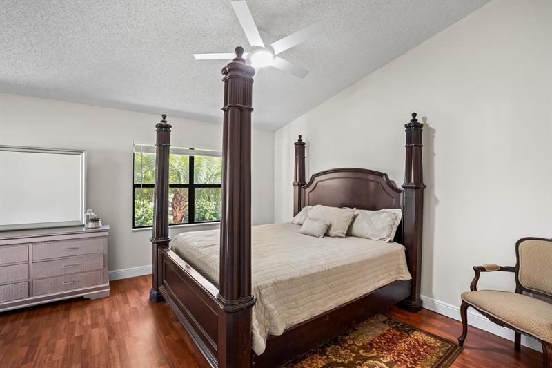 Image 12 of 26 For 102 Liberty Ct  102