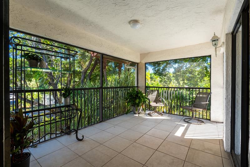 Image 20 of 26 For 102 Liberty Ct  102