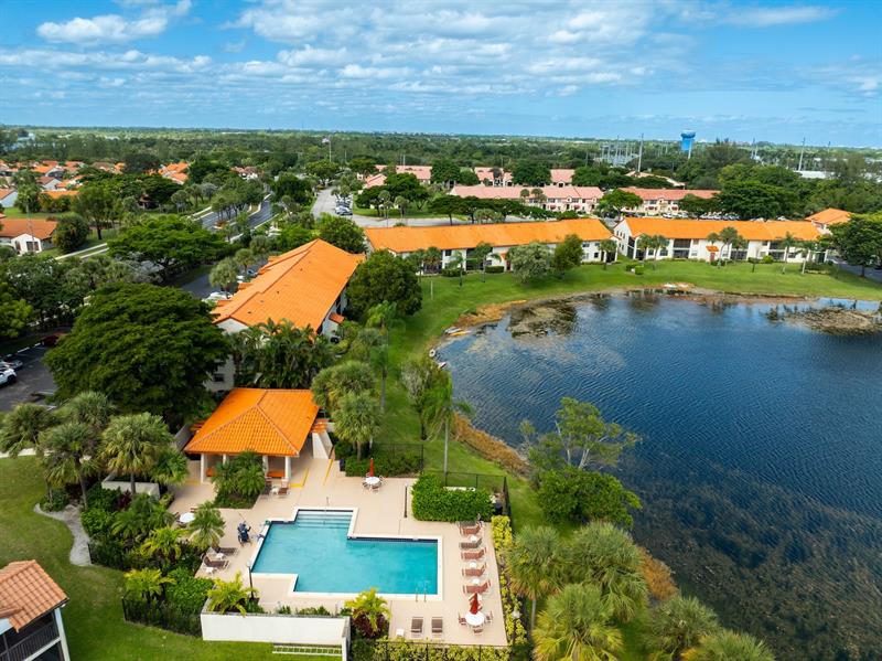 Image 24 of 26 For 102 Liberty Ct  102