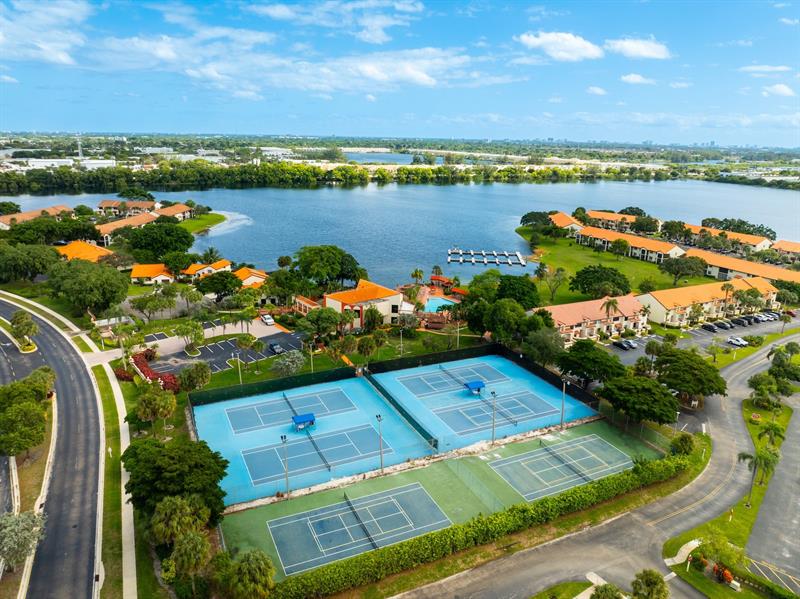 Image 25 of 26 For 102 Liberty Ct  102