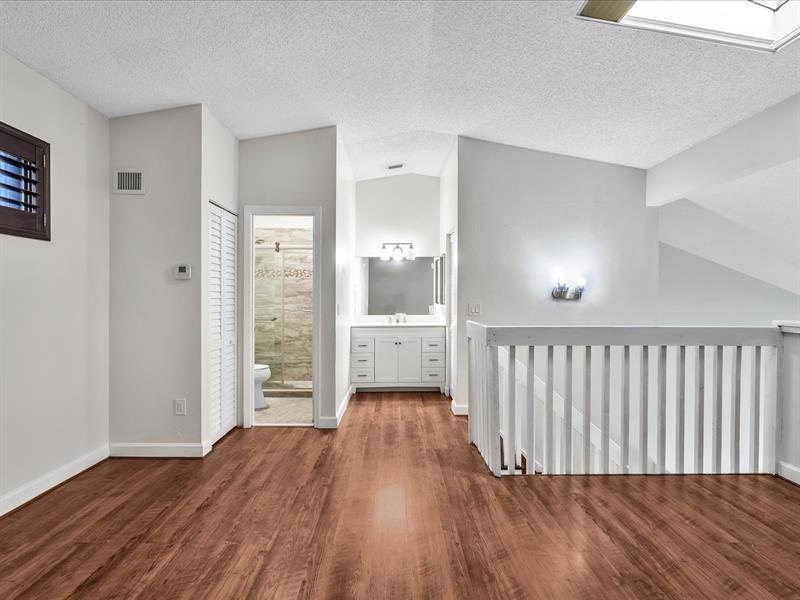 Image 49 of 59 For 4182 Pine Island Rd