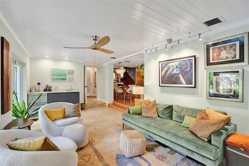 Image 14 of 33 For 1935 Harbour Inlet Dr