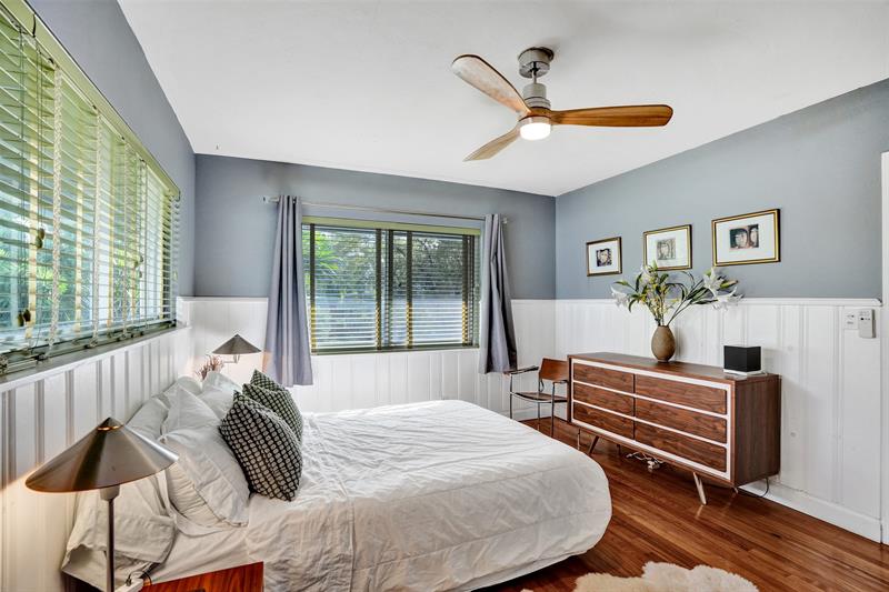 Image 22 of 33 For 1935 Harbour Inlet Dr