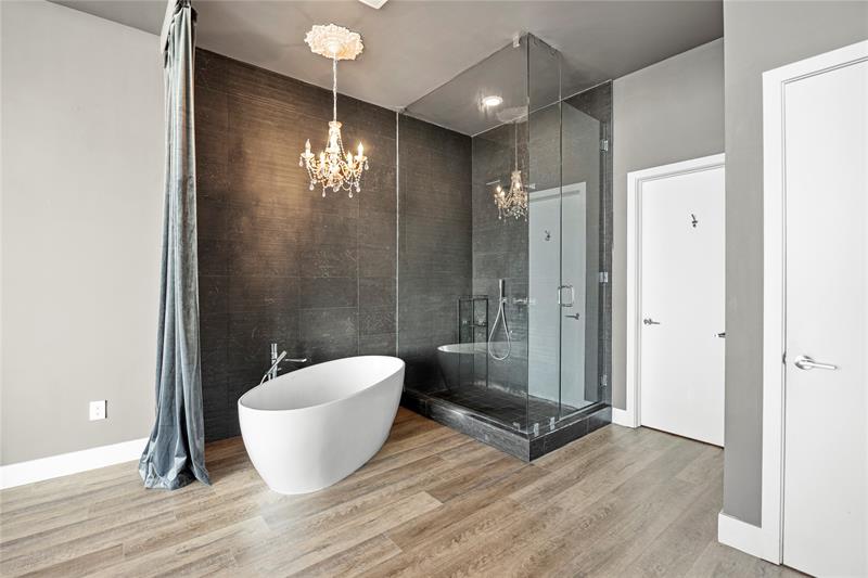 Image 19 of 26 For 480 31st St  Ph5104