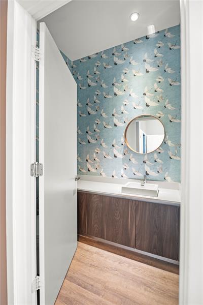 Image 23 of 26 For 480 31st St  Ph5104