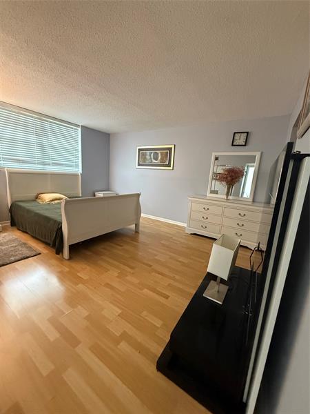 Image 8 of 23 For 5700 2nd Ave 508