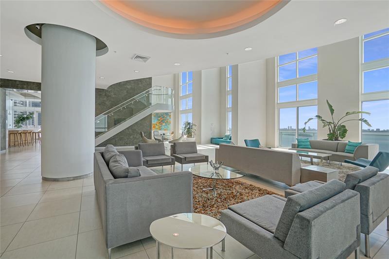 Image 12 of 12 For 1900 Bayshore Dr  1710