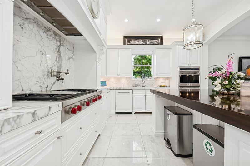 Image 18 of 40 For 1020 Ponce De Leon Dr