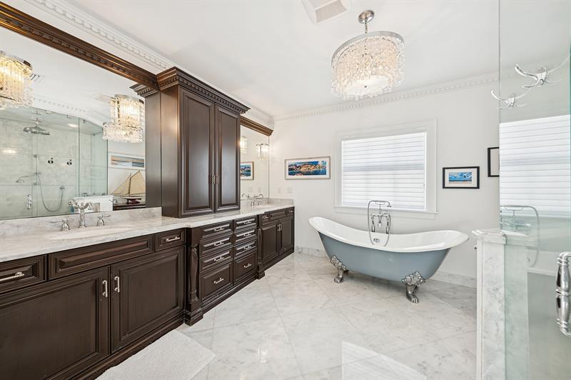 Image 24 of 40 For 1020 Ponce De Leon Dr