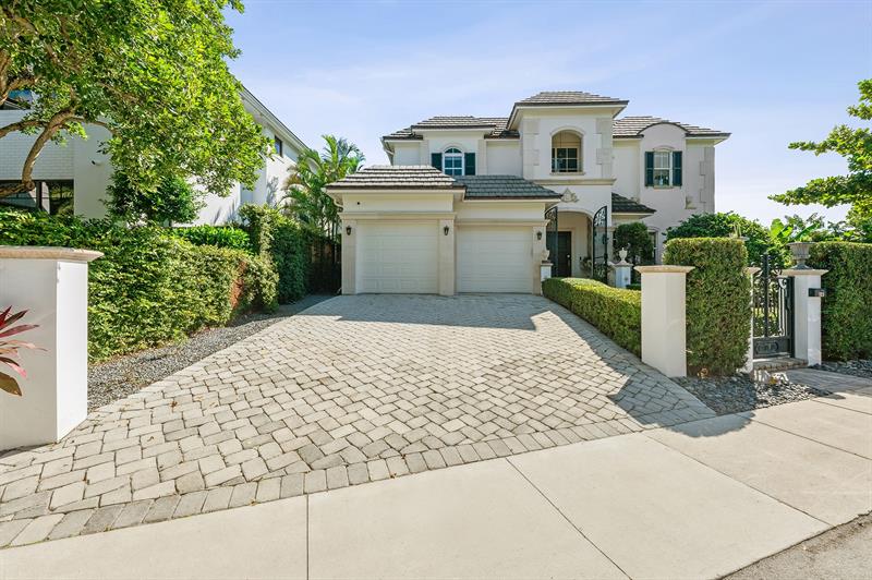 Image 3 of 40 For 1020 Ponce De Leon Dr