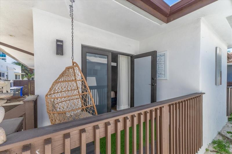 Image 22 of 46 For 2911 Ocean Dr