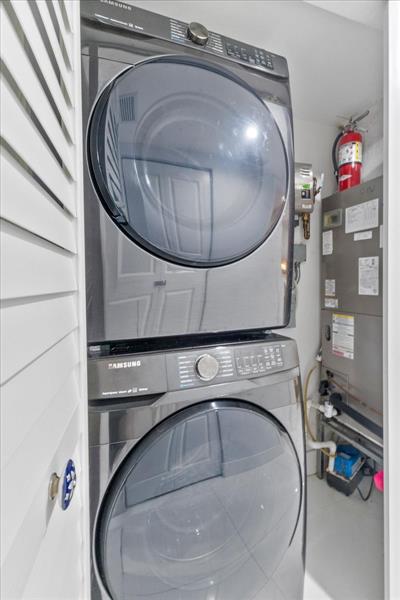 Image 24 of 46 For 2911 Ocean Dr