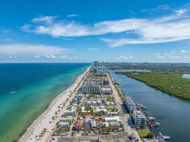 Image 37 of 46 For 2911 Ocean Dr